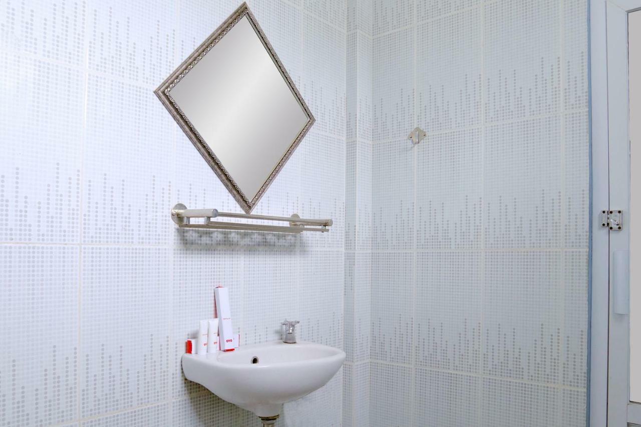 بوغيتّينغي Oyo 1386 Hotel Grand Gabelo المظهر الخارجي الصورة